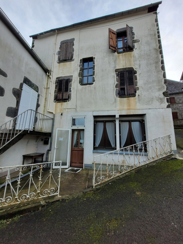 Offres de vente Maison La Tour-d'Auvergne 63680